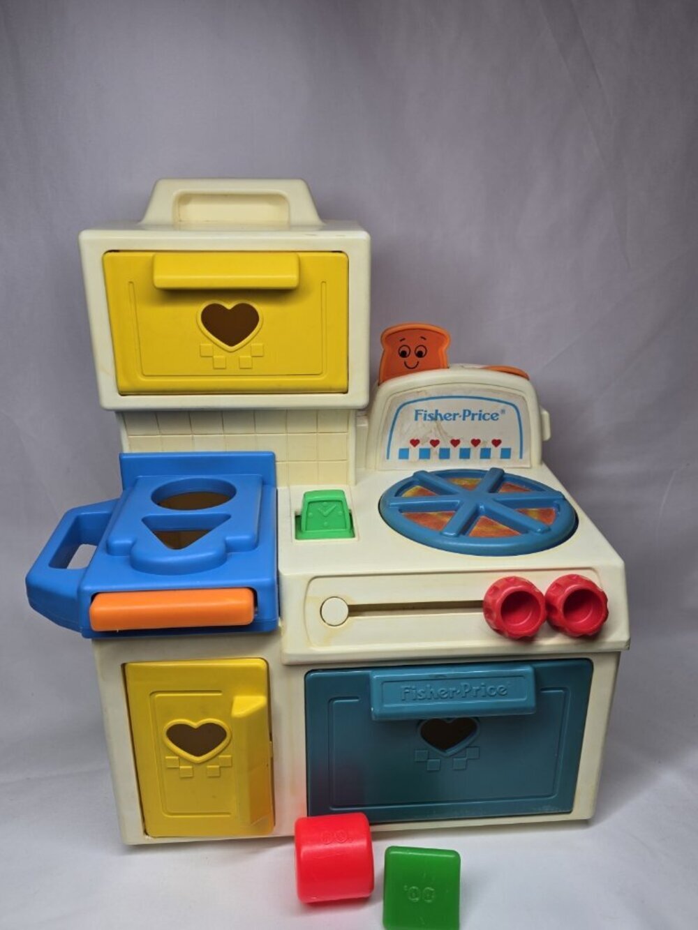 Vintage Fisher Price Toddler Oven/Stove Includes 2 Shapes USED MADE IN USA